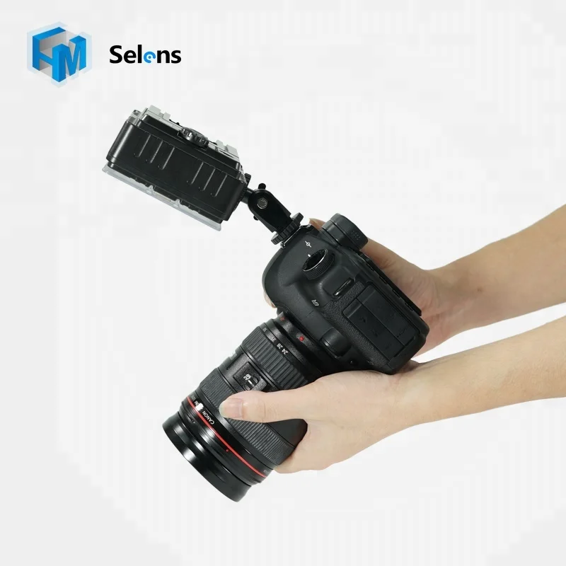 Selens GE-204 11W CRI 85 5600K/3200K Dimmable Compact Size Mini Video Camera LED Light