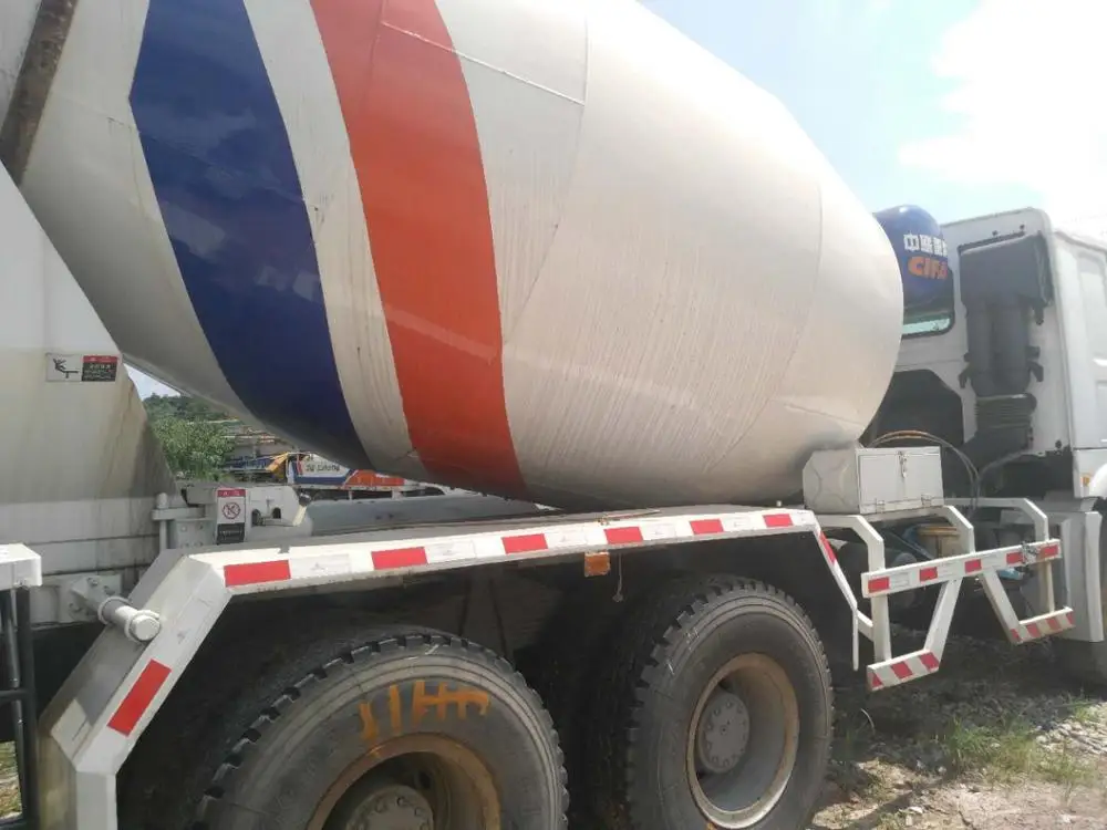 Cheap Price And Good Condition CIFA Used Concrete Mixer Truck