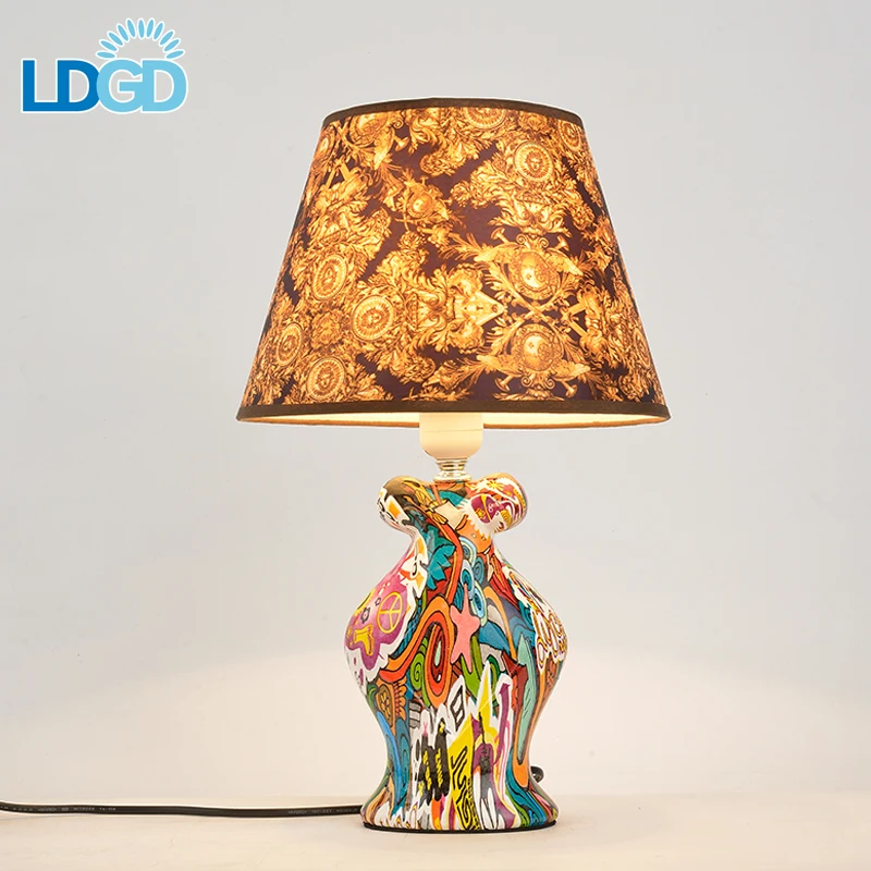 The popular factory green funky elegant gold coloured bedside ceramic table lamps