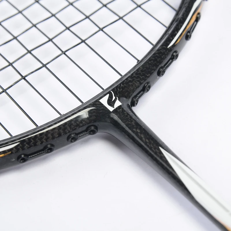 Fangcan high-end N90-3 ultralight woven top quality carbon badminton racket with string