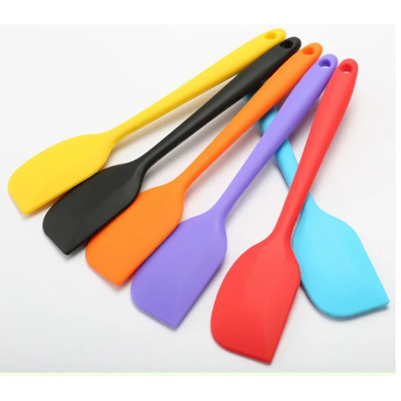 2024 New Product Certificate Long Handle Food Grade Silicone Scraper Supplier