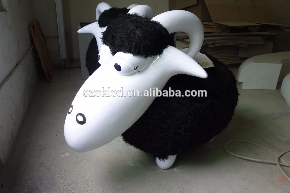 Уникальный и Творческий Дизайн Пушистый Черный Овец Стекловолокна