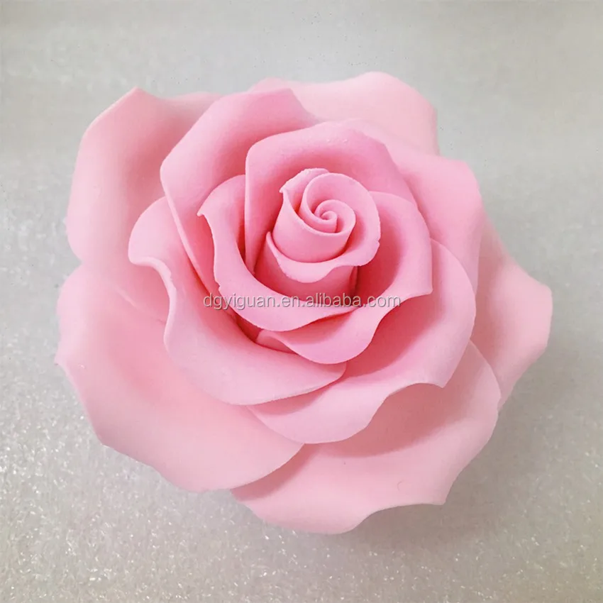 
 Цветок для украшения торта  