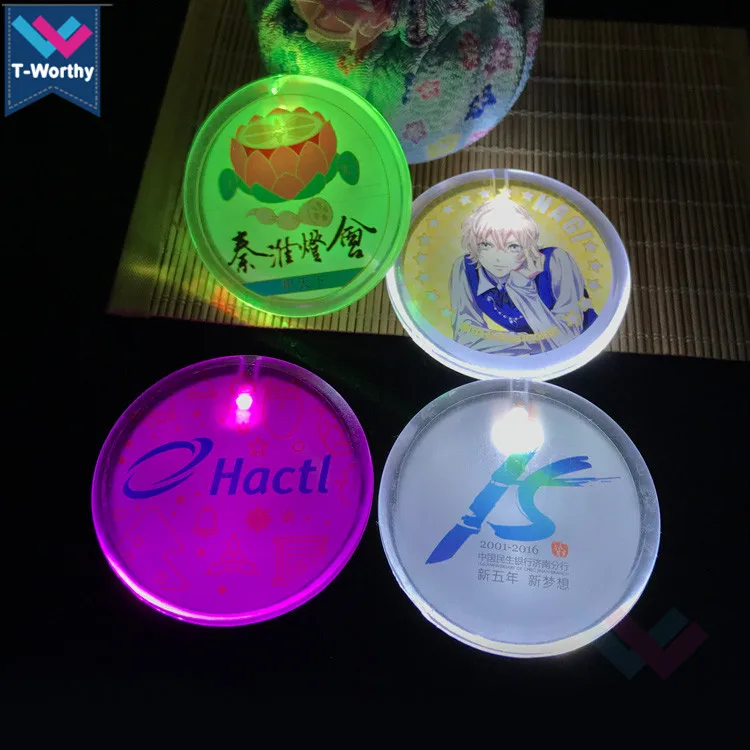 Free Sample 5cm Custom Design Round Flashing LED Badge