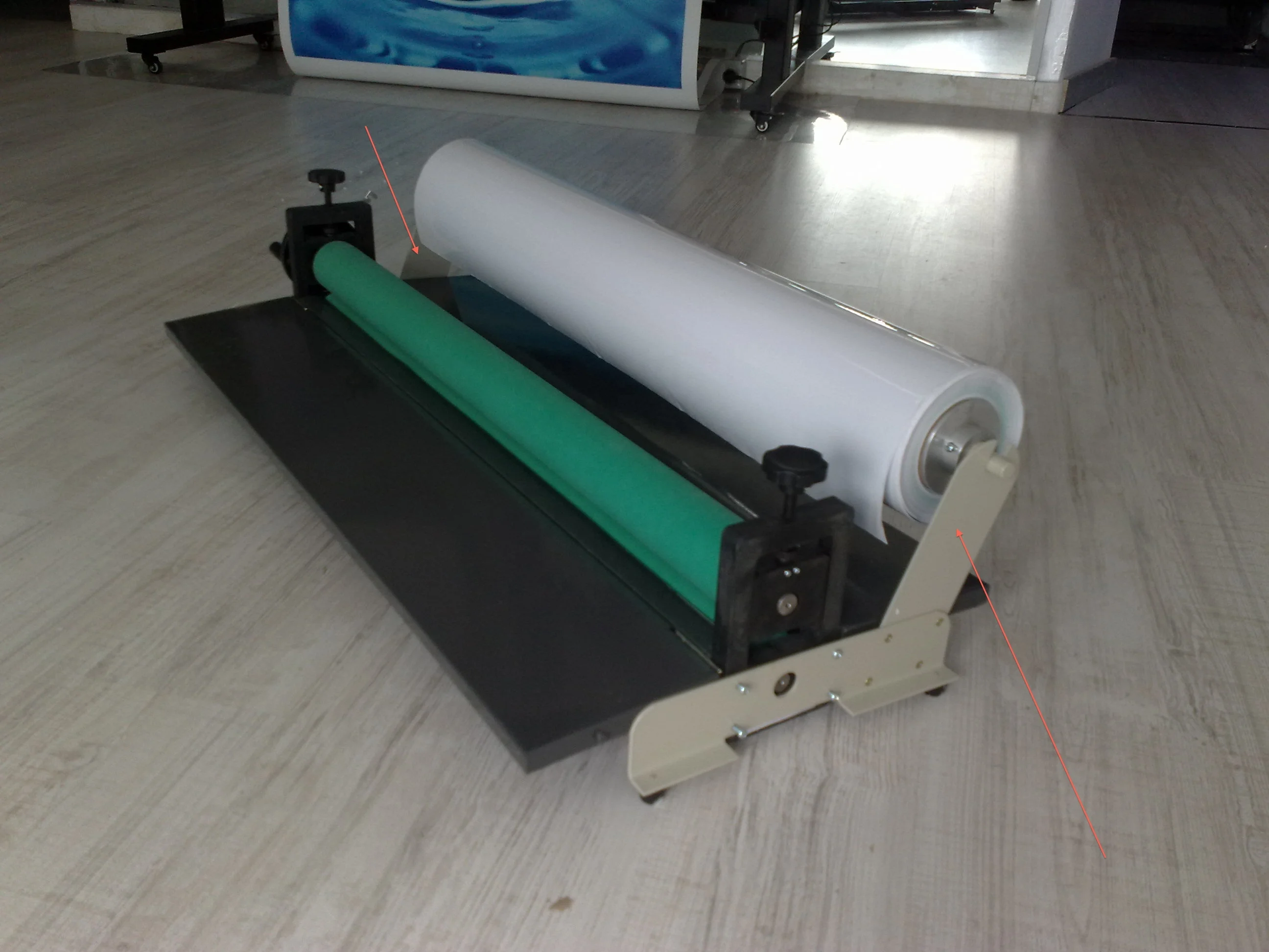 LBS1300II 50 дюймов все металлические конструкции для рабочего стола большого формата формования холодногнутых профилей проката с полимерным покрытием машина ламинирования пленкой вал