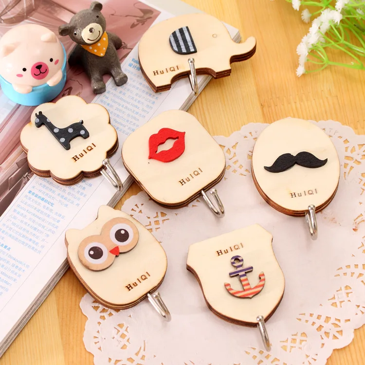 Multifunction lovely design sticky wall hanger magic reusable hook for kitchen