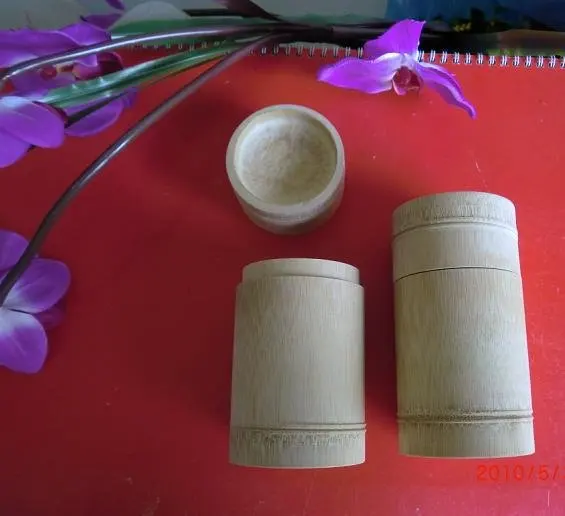 Natural bamboo tea canister