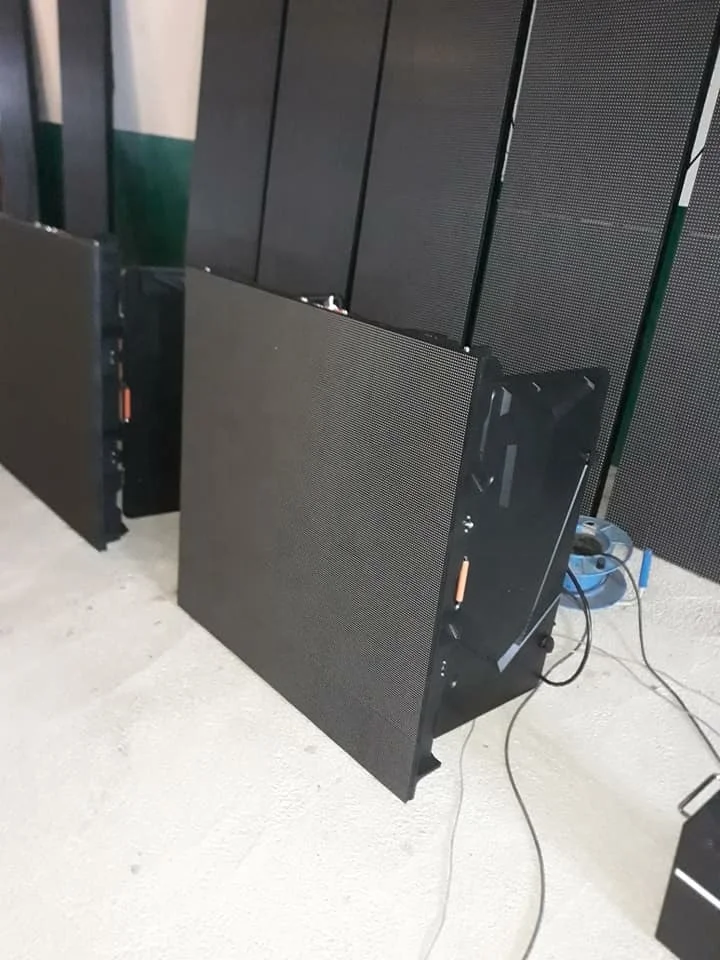 Best price p10 640*640mm 960*960mm indoor die-case aluminum cabinets promotional advertising video led display board