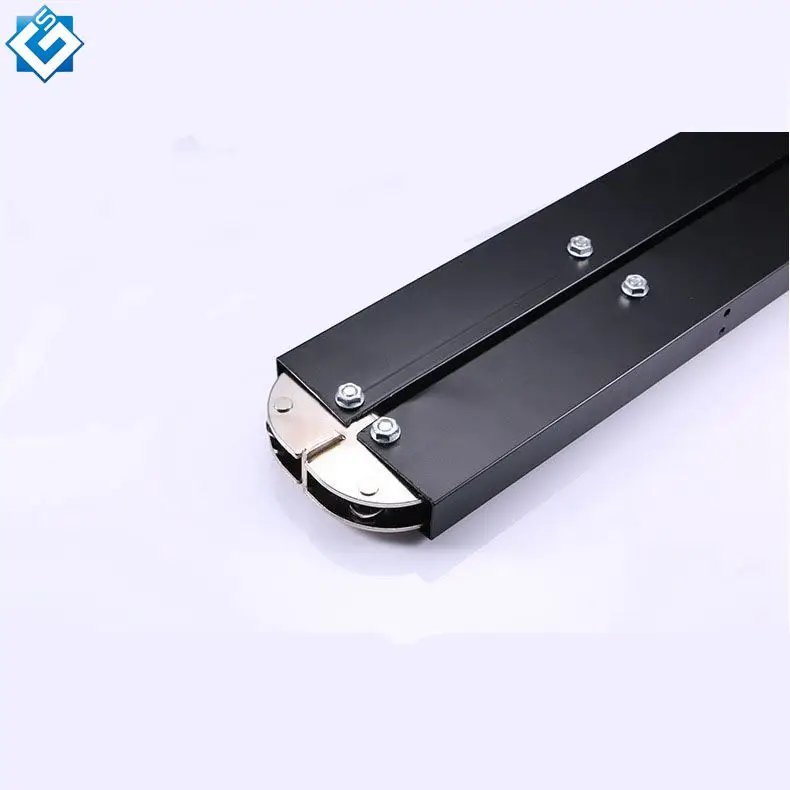 Складной обеденный стол, прикрепляется к стене, шкаф черного цвета, с механизмом удлинения