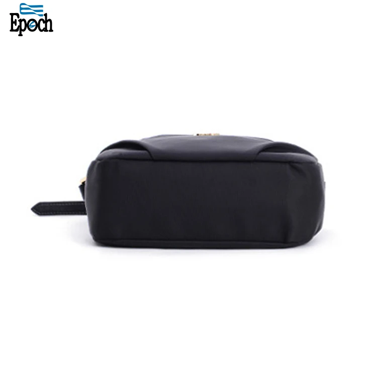 Hot sale ergonomic design nice lightweight nylon mini handbags ladies for travel