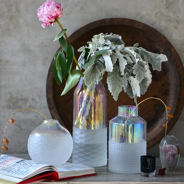 Bixuan Vases Matte White Handblown Glass Flower Arrangement Vase Iridescent Pearlescent Bottle Table Decor Centerpiece Vases