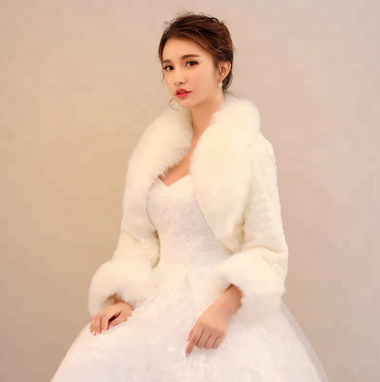 
white Faux fox fur shawl for wedding evening winter cape wrap 