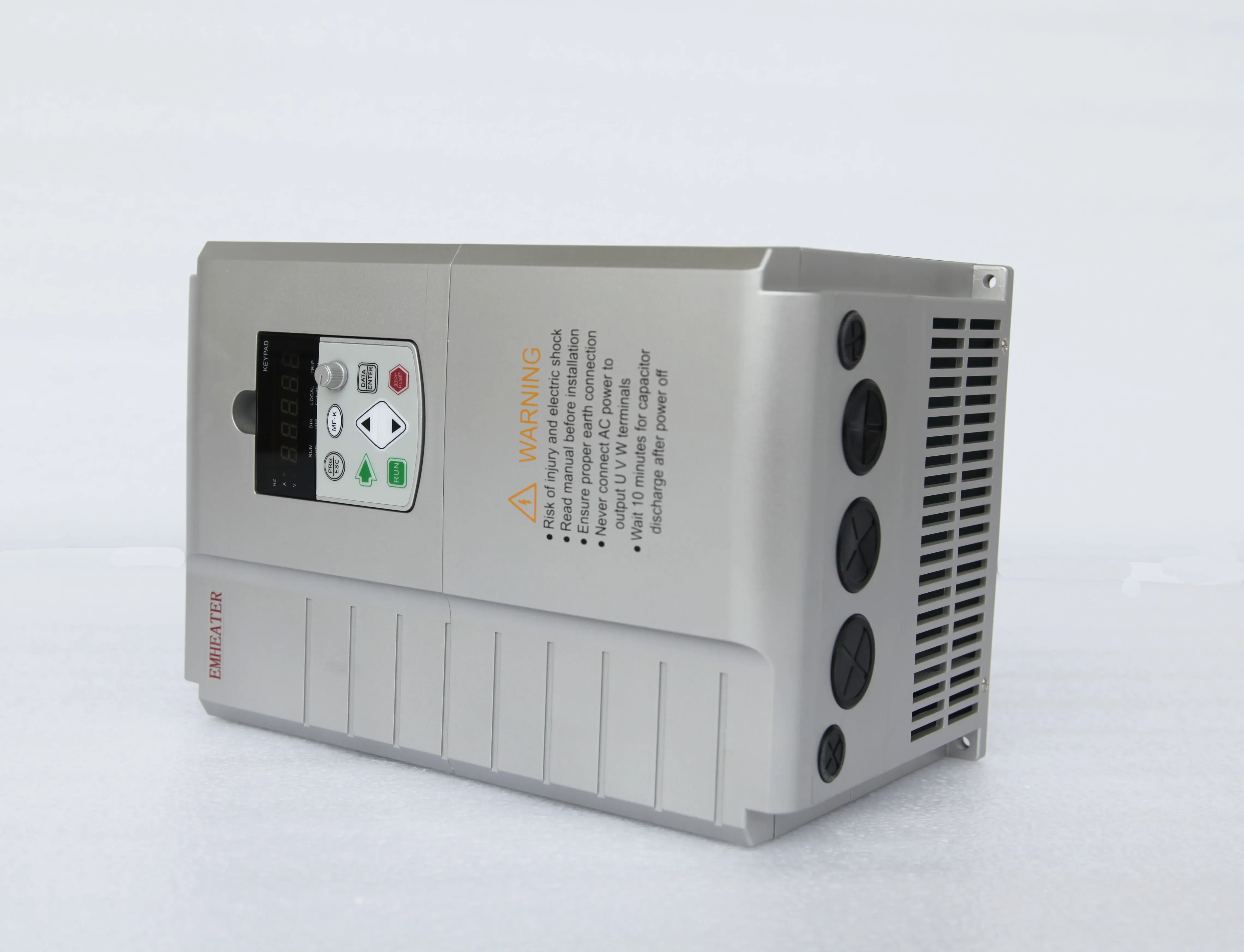reduce energy consumption 4kw 220V to 380V three phase AC motor frequency inverter 50HZ 60HZ