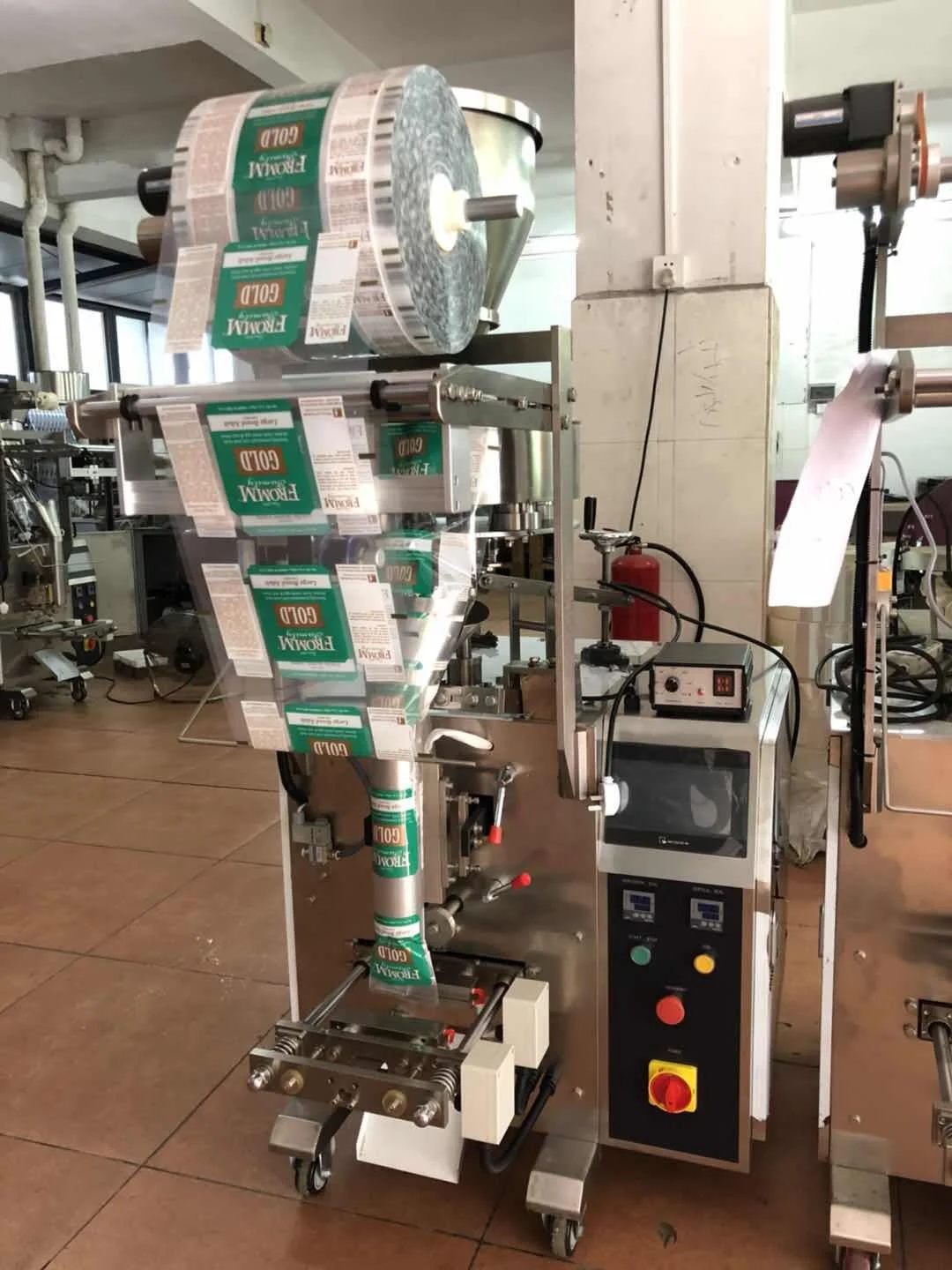 Small Paper Jaggery Powder Packing Machine