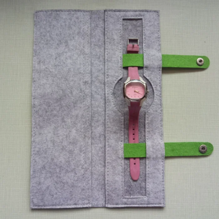 custom OEM different color printed logo felt watch case /felt watch pouch/felt wlatch roll