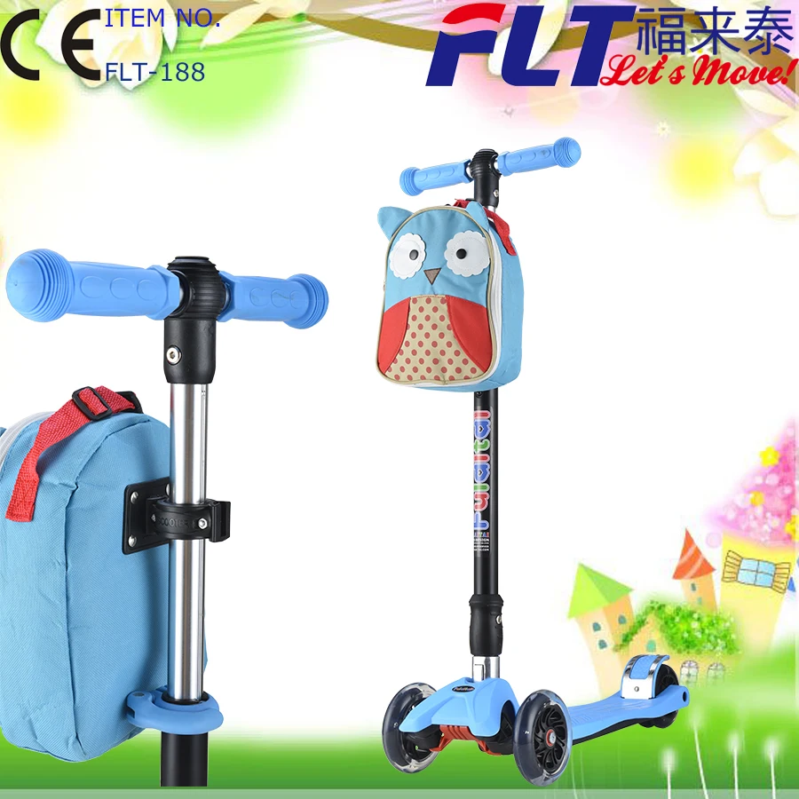 3 Wheels Kids folding maxi kick scooter with patent and cartoon backpack
