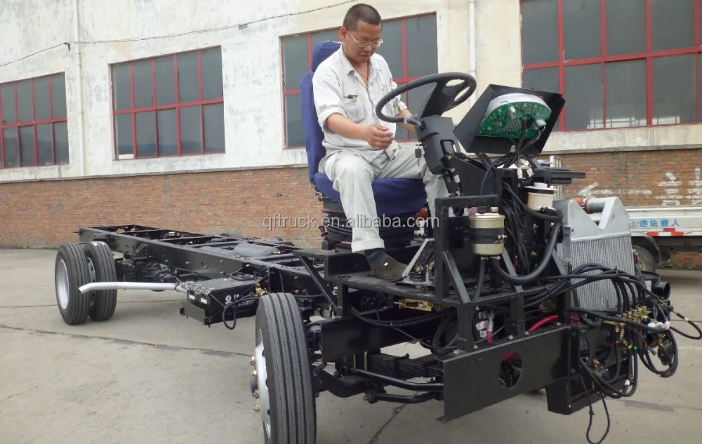 China Dongfeng 12m tourist bus chassis for sales in Botswana