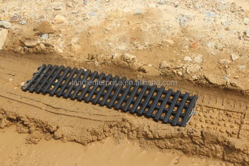 
Recovery tracks tire grip tracks car trailer pedophilic plate slip-resistant plate 