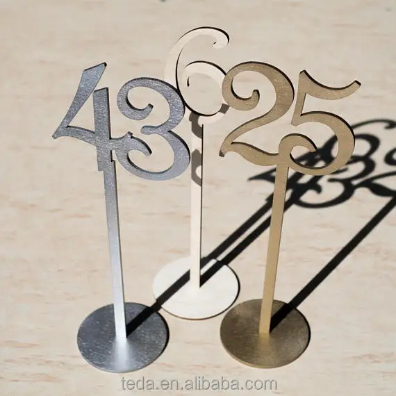 2021 laser cut wooden table numbers for wedding decoration