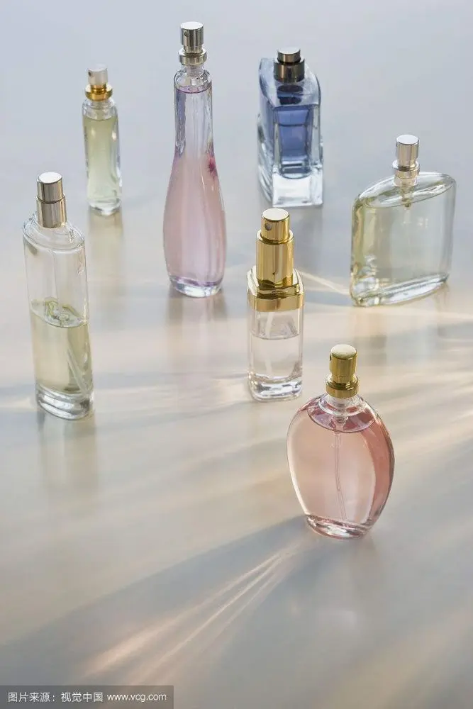 
Automatic Perfume Filling and Capping Machine 