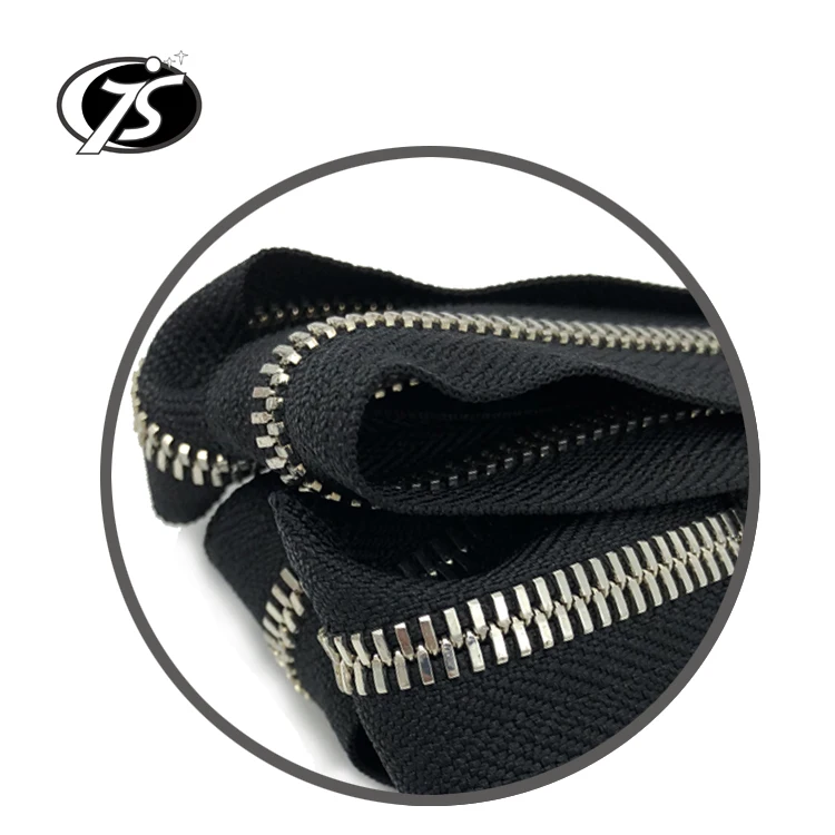 Specializing in The Production of Metal Plastic Nylon Free Zippers Bronze Sustainable Suppliers of Zippers for Boots Volume