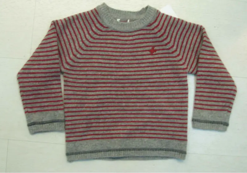 
 Дети вязаный свитер  