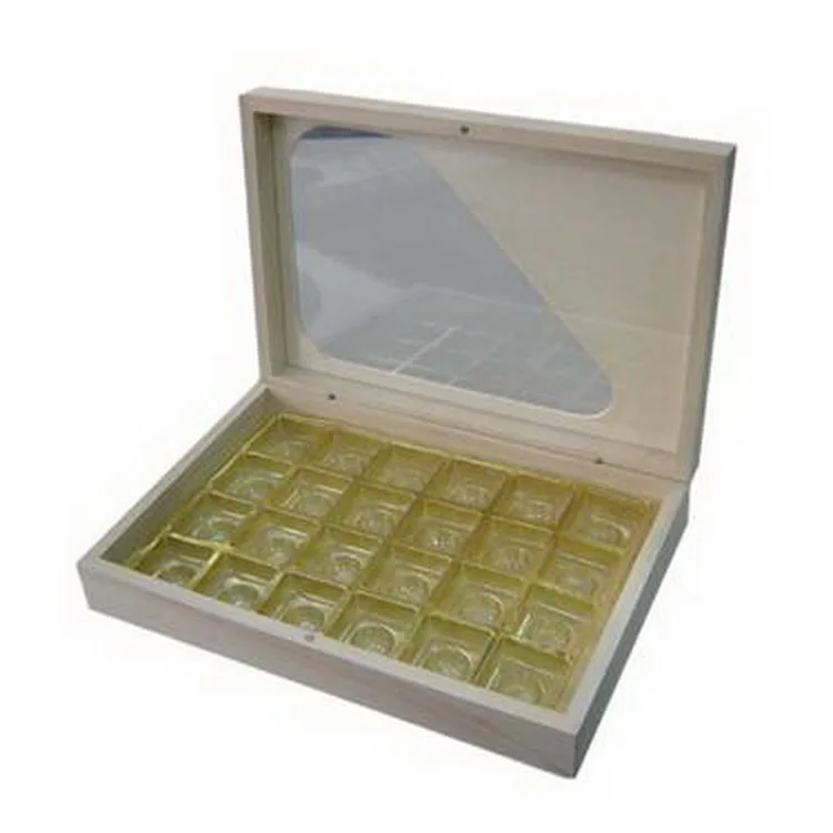 Коробка для шоколада из натурального дерева с логотипом из сосны