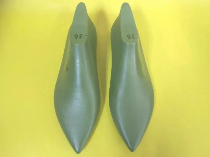 Ladies flat pointed toe sandal plastic shoe lasts