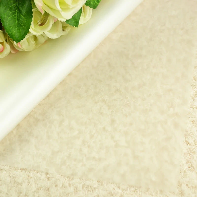 
anti-static eco-friendly mothproof waterproof Feature flower wrapping paper 