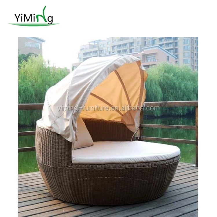 Fashionable new design modern sunbed all weather resin wicker outdoor garden daybed