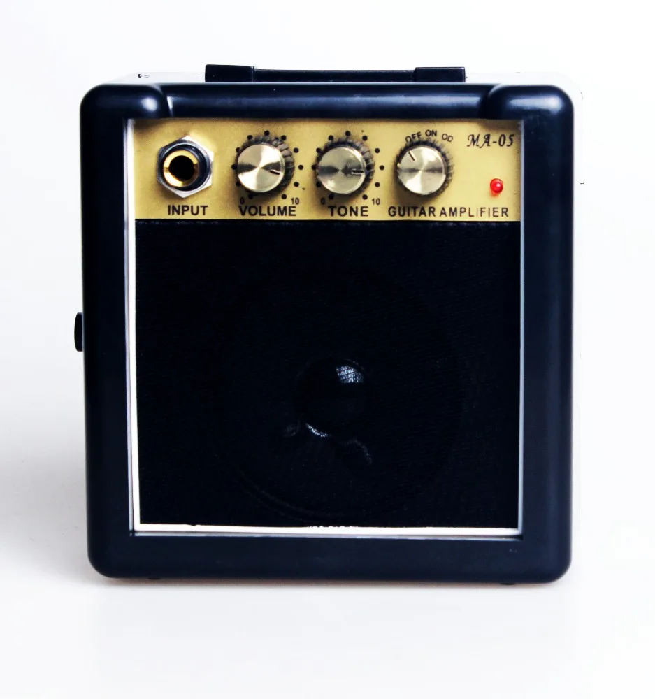 
 Портативный гитарный усилитель MA-05  