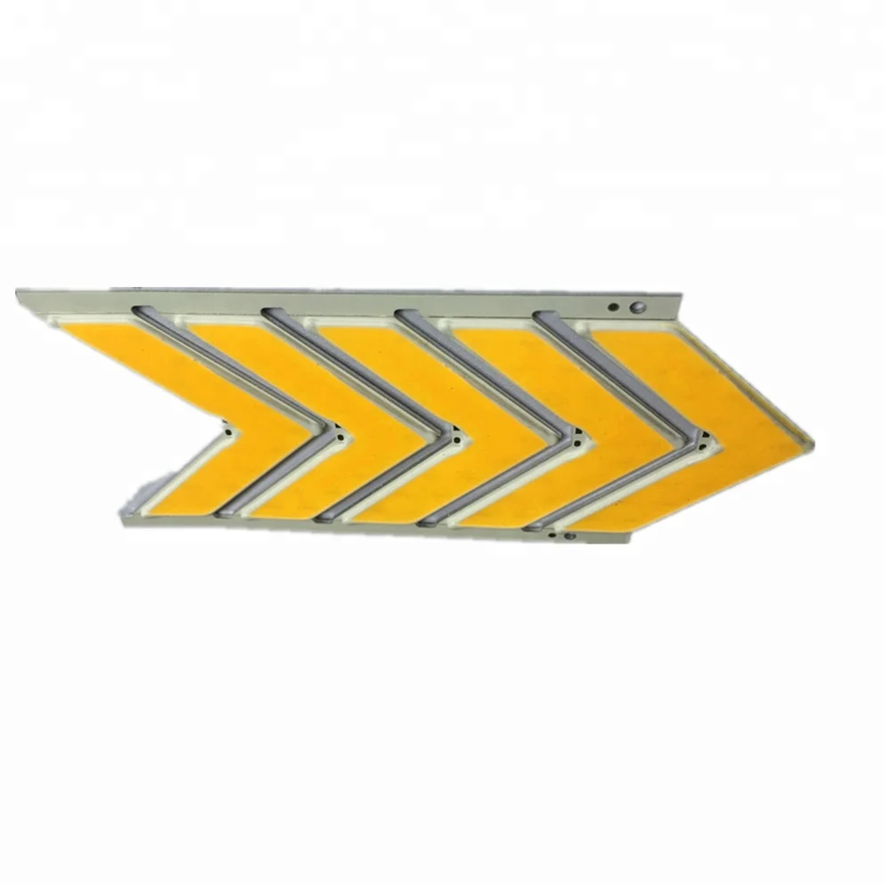 585nm -590nm Yellow / amber color 12v led arrow cob traffic led strip
