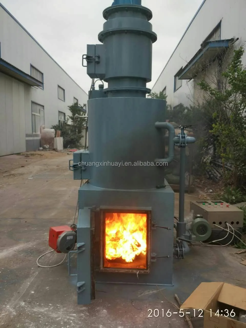 Small Medical Waste Incinerator  used for burning plastic bags drop bottles