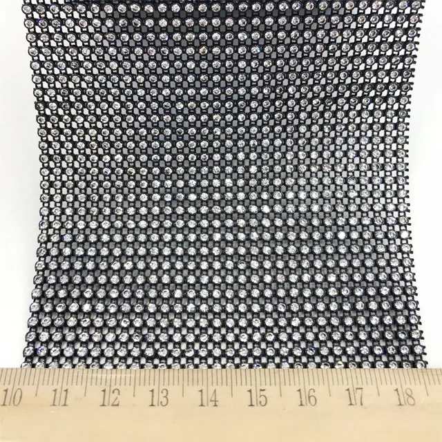 va012 wholesale SS6 30rows plastic crystal mesh trim rhinestone mesh plastic for decoration