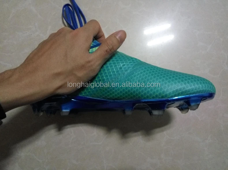 2017 factory price branded 16+ pure football soccer man shoes cleats cheap professional 16 sport agility football soccer boots