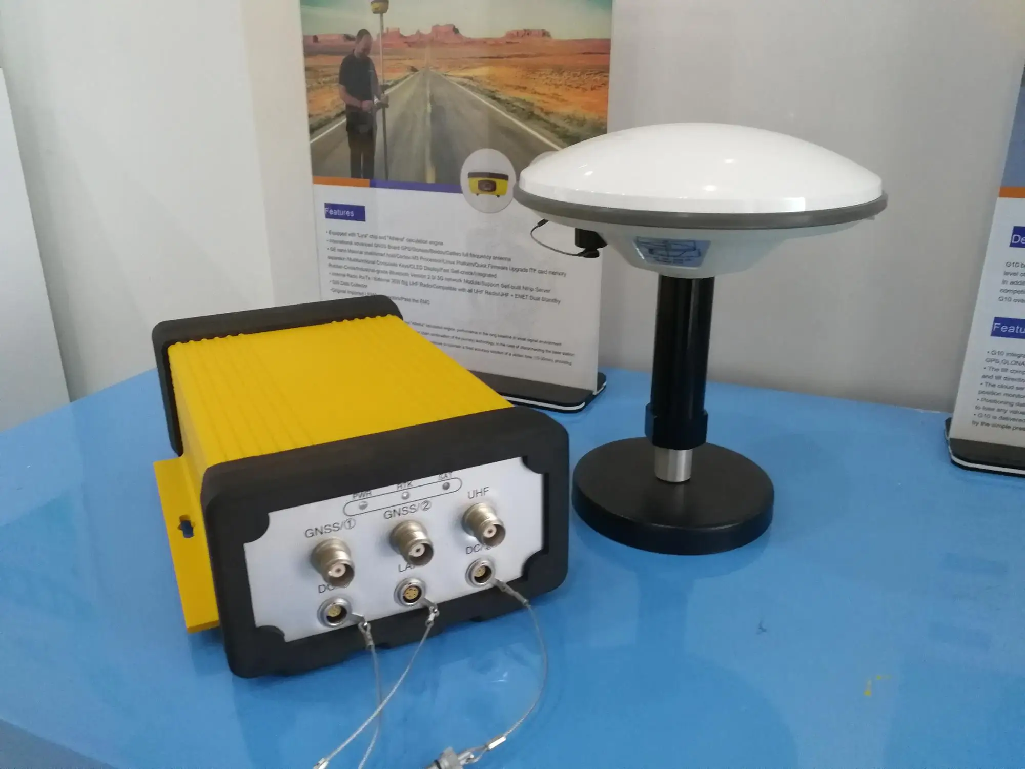 Устройство управления GNSS RTK M100T используемое для базовой станции Cors ans