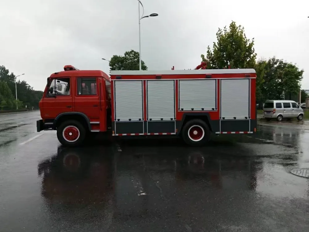 Dongfeng 4*2 fire fighting truck price, firetruck