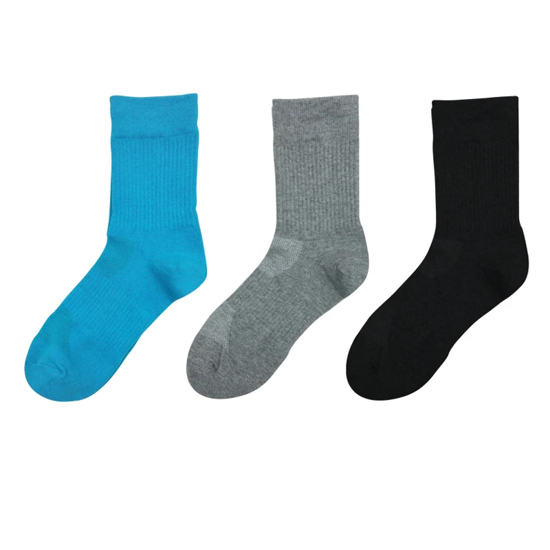 Wholesale custom made plain blank cycling socks running sports socks men