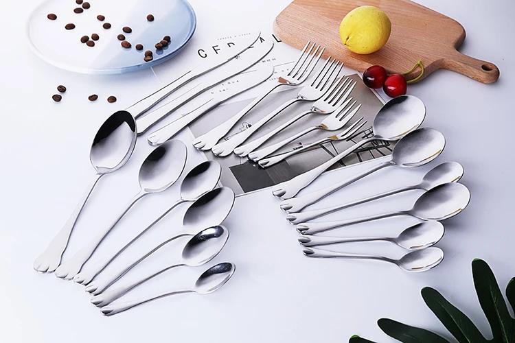 
Wholesale China silver spoon stainless steel round table spoon 