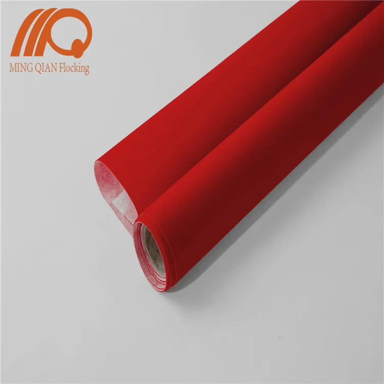 
 Красный цвет стекались обивочные ткани для ювелирных изделий внутри  