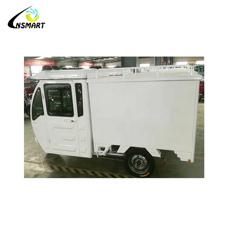 
closed cabin electric tricycle cargo express delivery bajbaj tricycle 