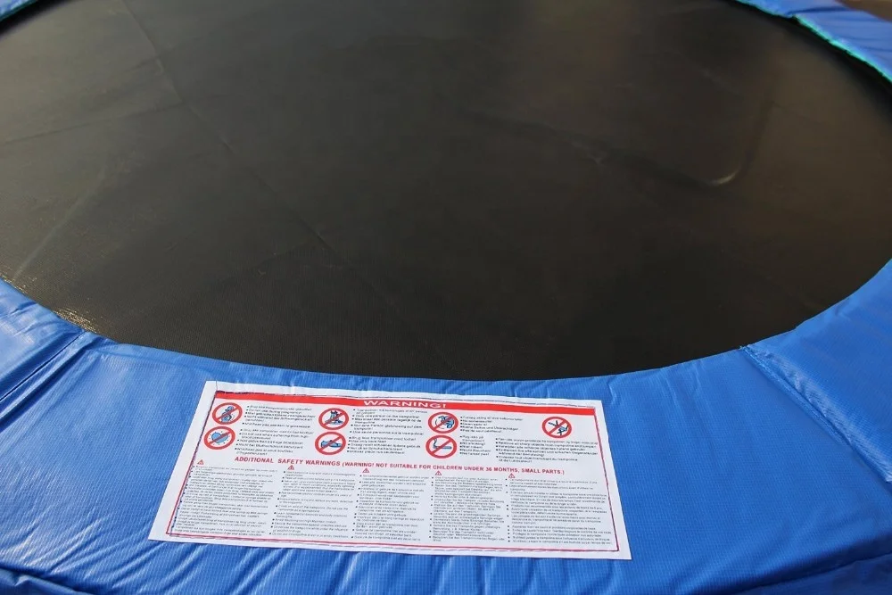 walmart large springfree trampoline with safe