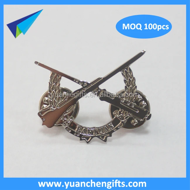 High quality Dubai metal gold eagle badge with safety pin