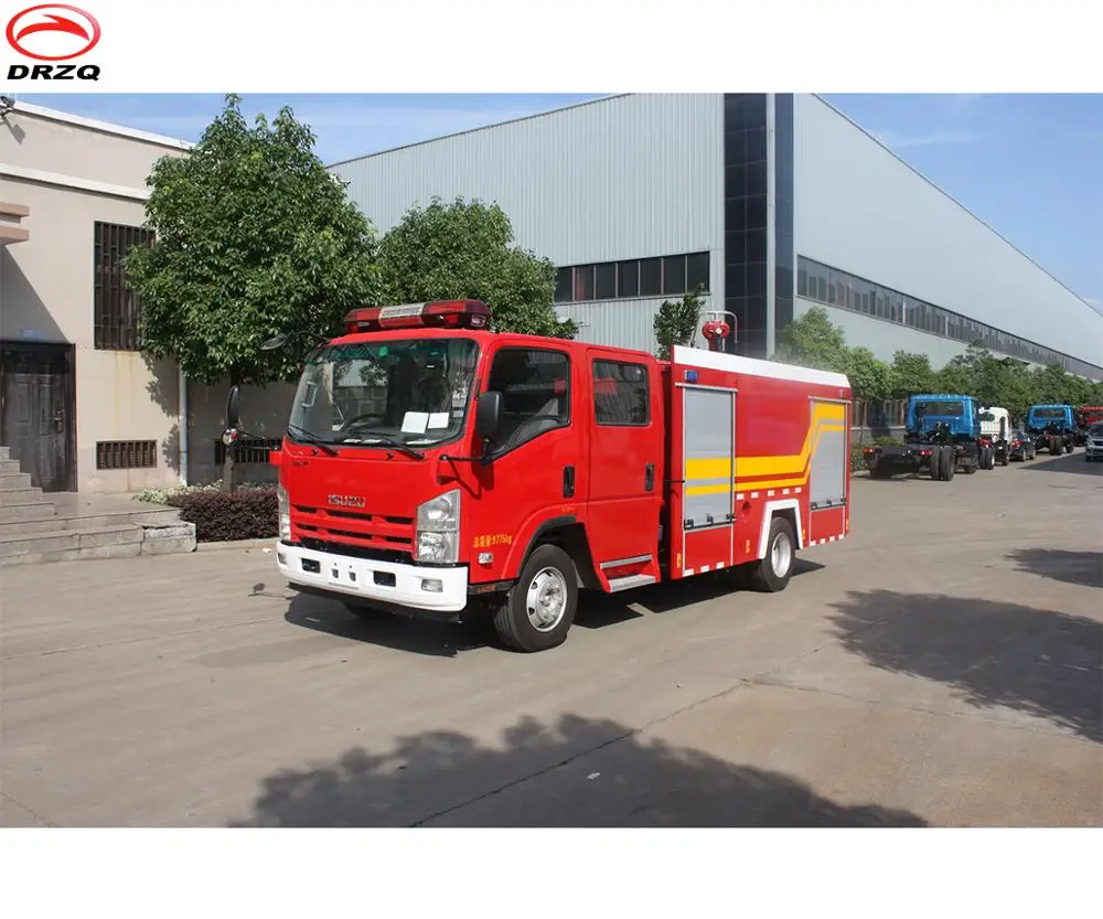 Famous Japan brand 3Tons small capacity Foam Fire Fighting Truck