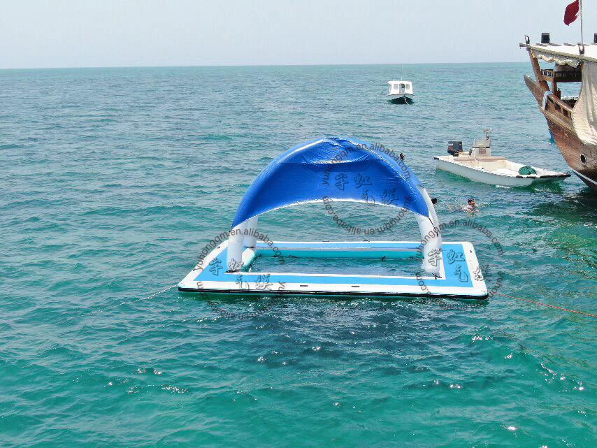 Customised water play inflatables sea floats playground