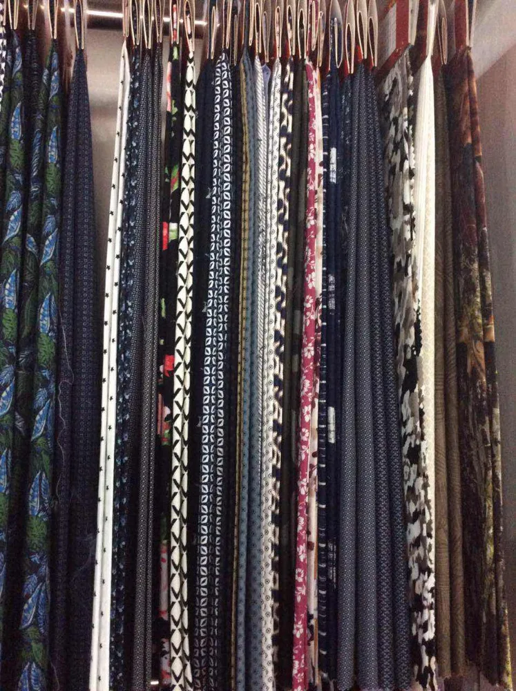 
100%Rayon/Viscose Printed Fabric 30*68 Woven Crepe Fabric Stock Fabric 