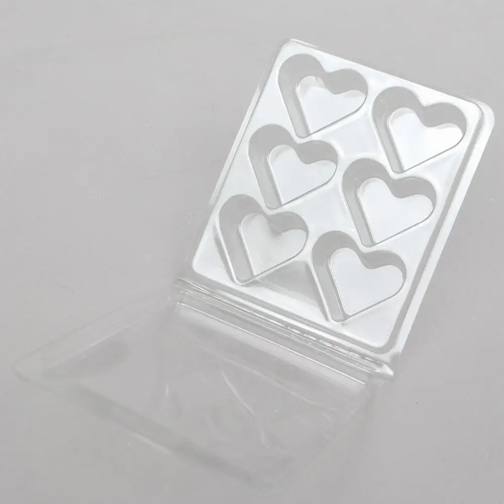 
Clear PVC Material Clamshell With Heart-Shaped Compartments For Commodity Display 