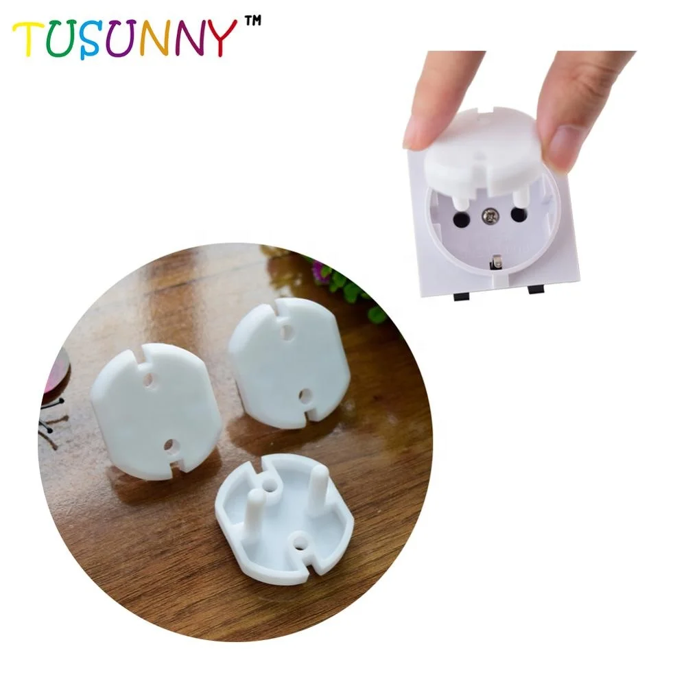 baby safety plug protector to prevent baby  throwing thing or inserting fingers into socket holes