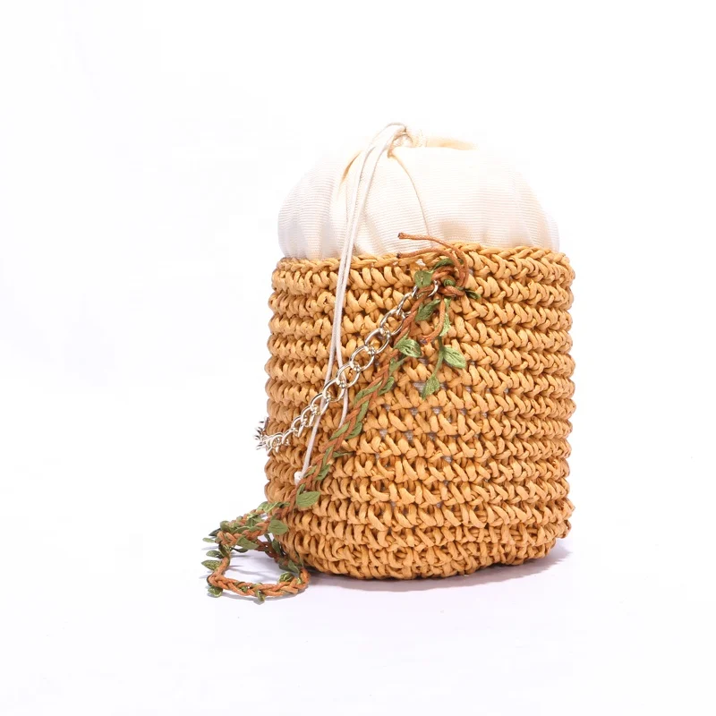 Guangdong Wholesale Eco-friendly  handmade straw bag rattan bags round bag  bali woven for woman