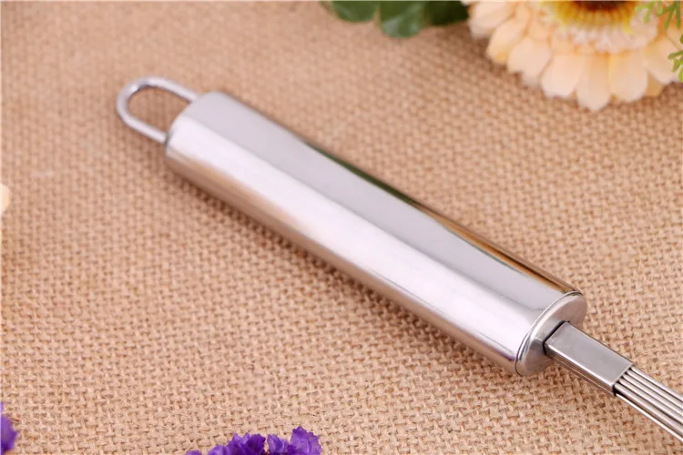 Wholesales stainless steel hand portable mini egg beater, baking balloon wisk